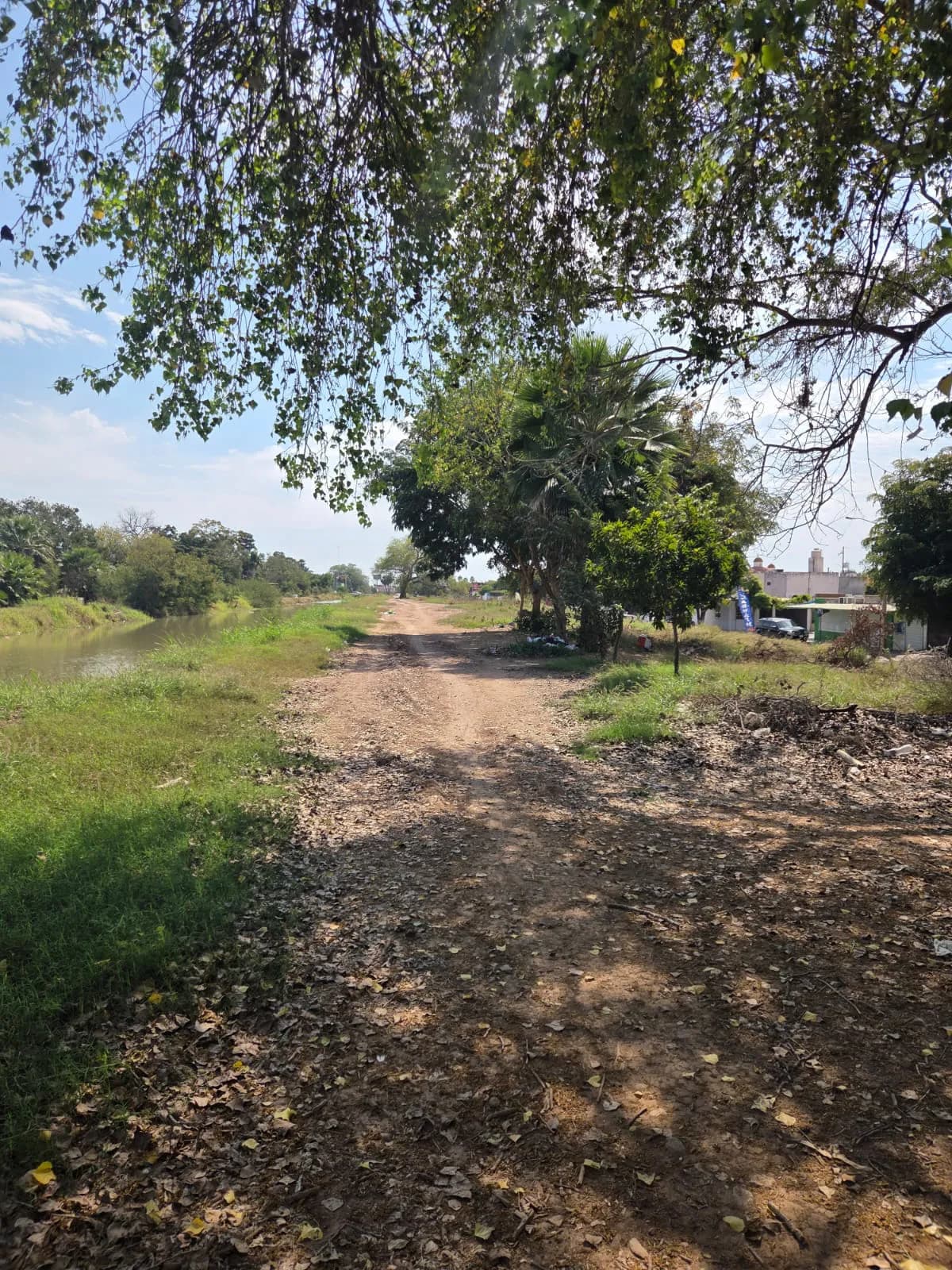 Terreno Comercial en Venta