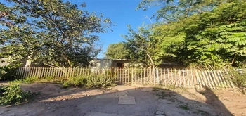 13_3036 | En Venta muy Amplio Terreno, Colonia Margarita. | Realhaus