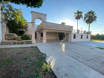 1_3007 | Amplia y Bonita Casa | Realhaus