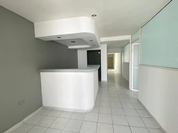 1_3019 | Excelente local  bien ubicado | Realhaus