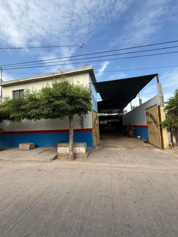5_3005 | LOCAL COMERCIAL EN RENTA | Realhaus