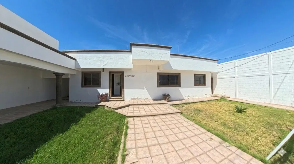 Casa en Venta Residencial Deportiva