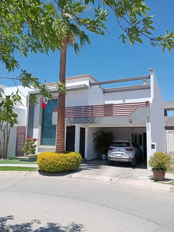 RHA_2975 | Casa en Venta Residencial Las Villas, Villa Niza. | Realhaus