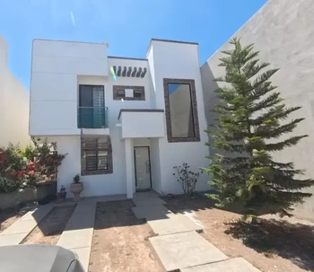 RHA_2858 | Excelente Casa en Venta Fracc. Ampliación Viñedos | Realhaus